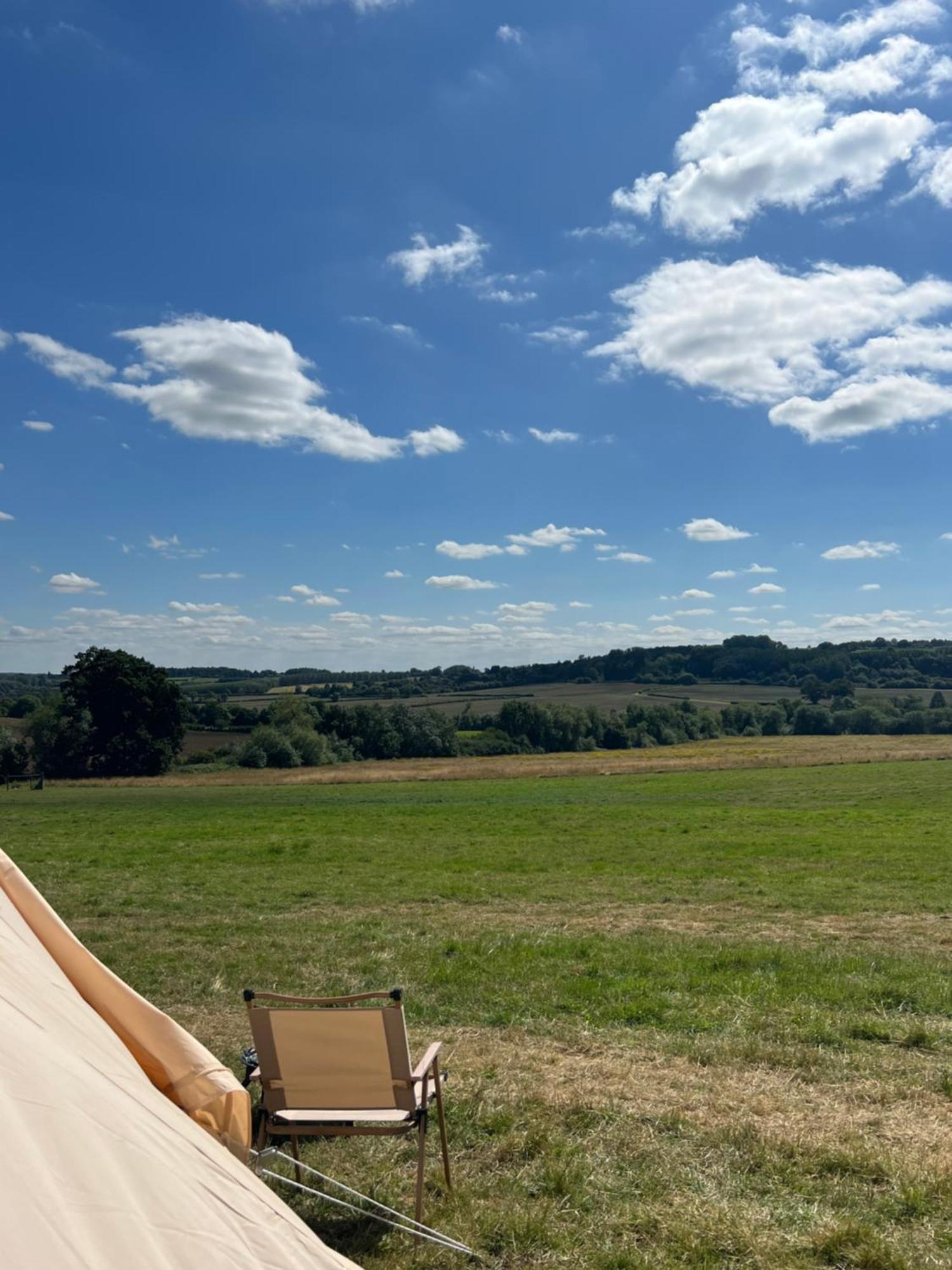 Bell Tent 4M Fossewold Farm Camping Moreton-in-Marsh Exterior foto